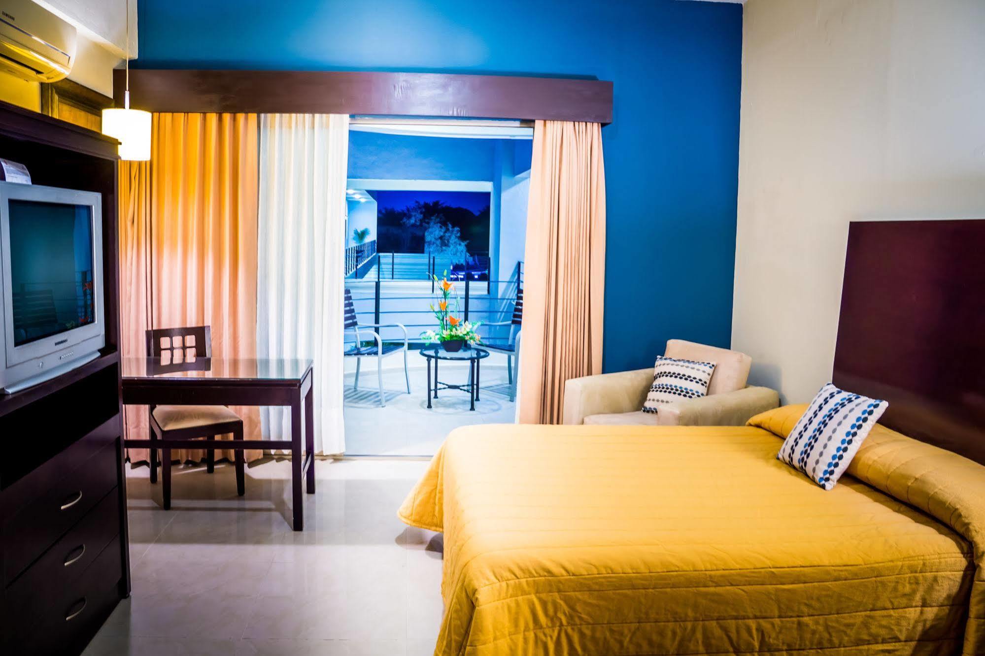 Hotel Grand Marlon Chetumal Zewnętrze zdjęcie